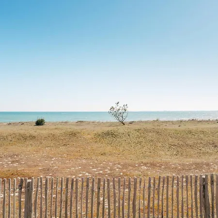 Vue 2 Pieces + Mezzanine A Carnac, Terrasse, Parking, Proche Et Commerces - Fr-1-477-84 Διαμέρισμα